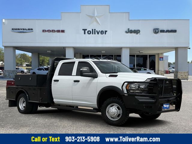 2024 RAM 3500 Chassis Tradesman Crew Cab LB DRW 4WD