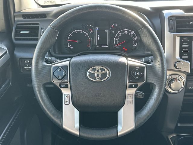 2024 Toyota 4Runner SR5 8