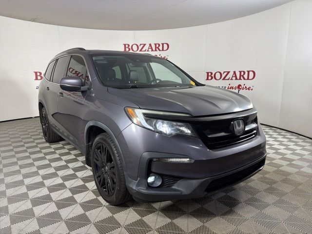 Gray (Modern Steel Metallic) 2021 Honda Pilot SE FWD SUV / Crossover Front-Wheel Drive 9-Speed Automatic