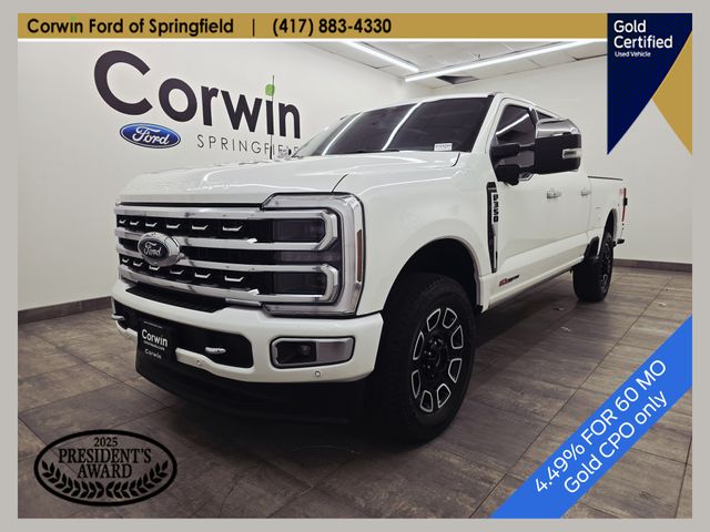 White Metallic 2024 Ford F-350 Super Duty Platinum Crew Cab 4WD Pickup Truck Four-Wheel Drive Automatic