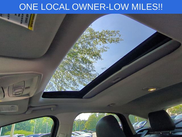 Used 2016 Black Ford SE image 18