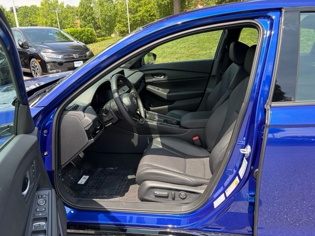 new 2026 Honda Accord Hybrid car, priced at $35,288