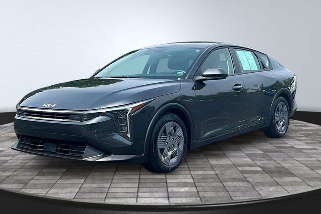 2026 Kia K4 LX FWD
