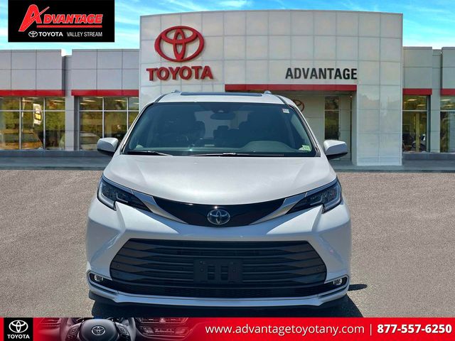 Used 2023 Toyota Sienna Van