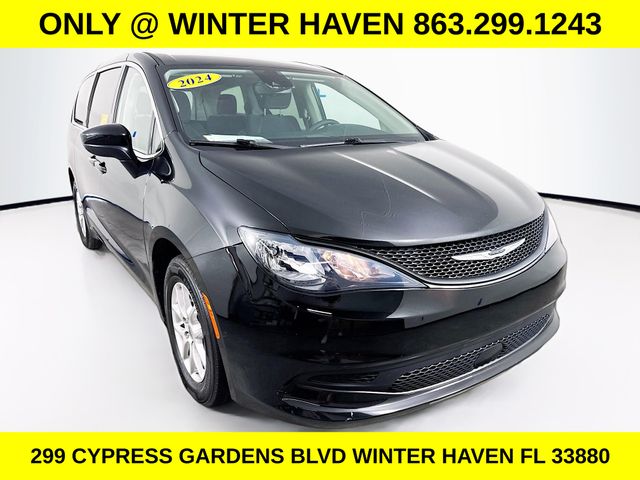Diamond Black 2024 Chrysler Voyager Minivan Front-Wheel Drive 9-Speed Automatic