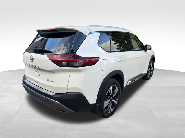 2023 Nissan Rogue SL 10