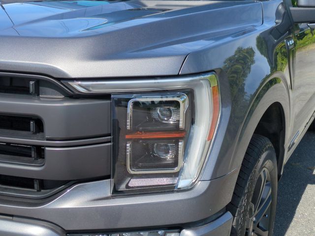 Used 2023 Gray Ford Lariat image 9