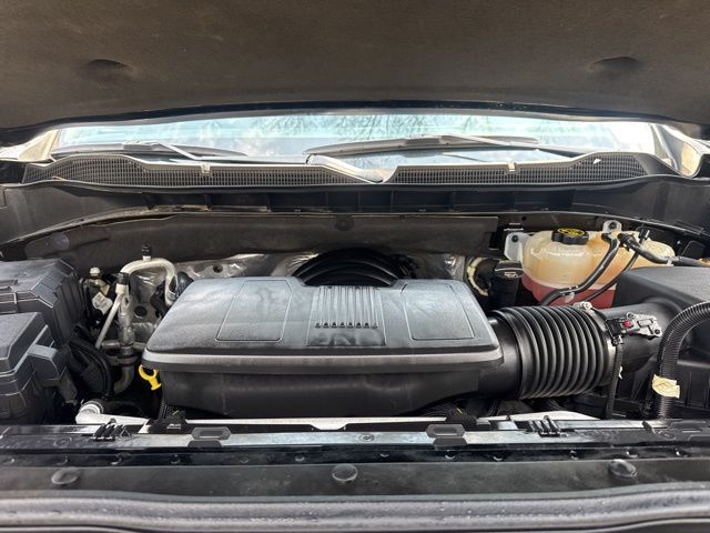 Used 2022 Black Chevrolet ZR2 image 18