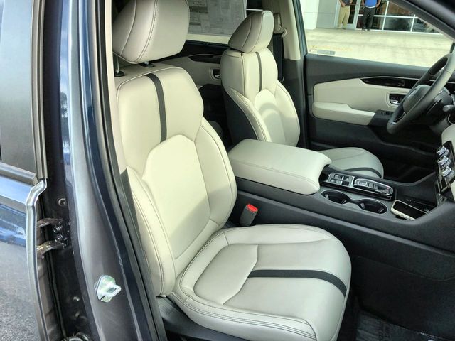 new 2026 Honda Pilot car, priced at $43,894