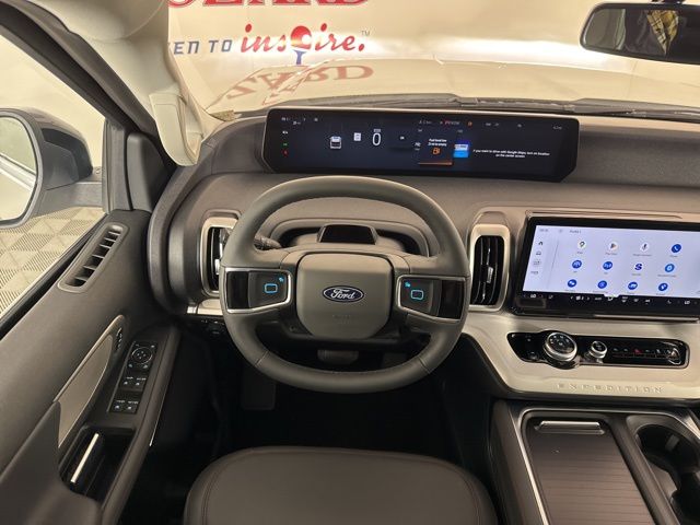 2025 Star White Metallic Tri-Coat Ford Expedition Max 4X4 SUV