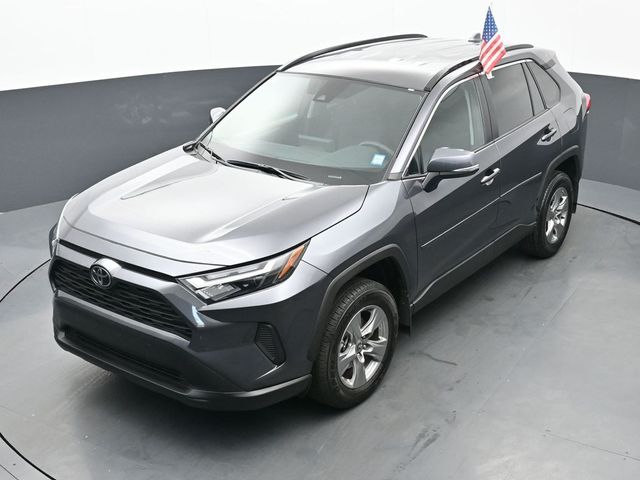 2024 Toyota RAV4 XLE 42