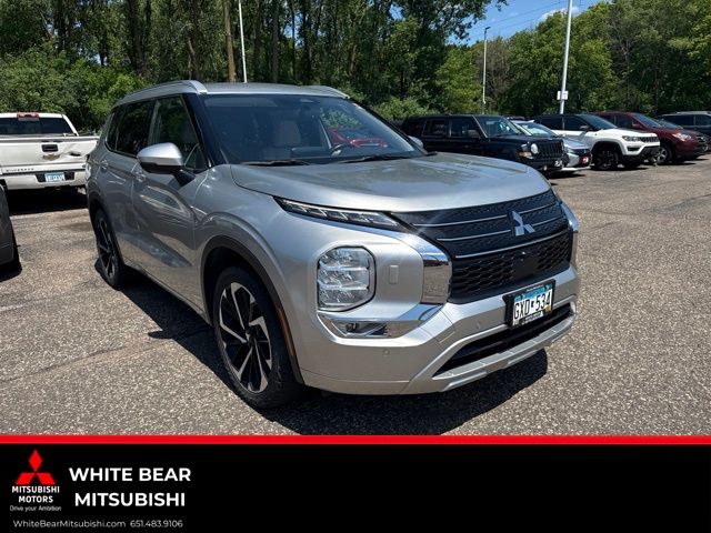 Alloy Silver Metallic 2022 Mitsubishi Outlander SEL S-AWC SUV / Crossover All-Wheel Drive Continuously Variable Transmission