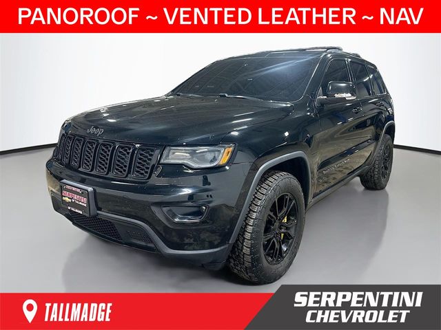 Diamond Black Crystal Pearlcoat 2018 Jeep Grand Cherokee Limited 4WD SUV / Crossover Four-Wheel Drive 8-Speed Automatic