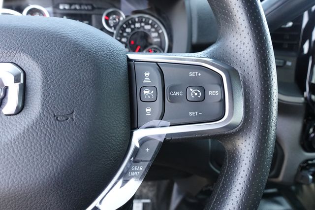 2500 Crew Cab Tradesman