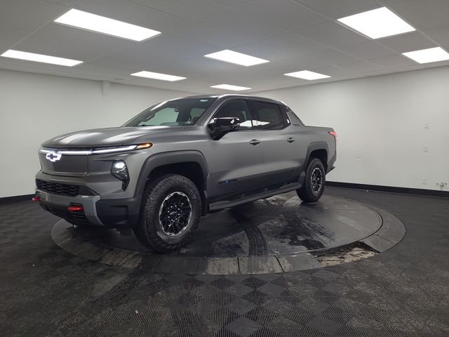 2026 – Chevrolet – Silverado EV