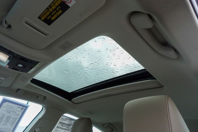 used 2020 Lexus ES car, priced at $30,000