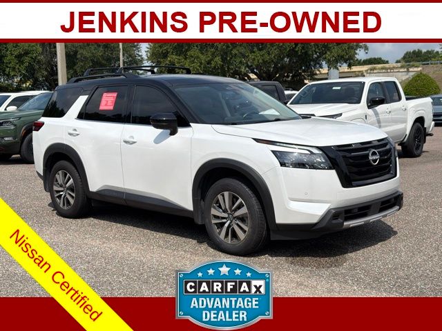 Everest White Pearl/Black 2025 Nissan Pathfinder SUV / Crossover Front-Wheel Drive 9-Speed Automatic