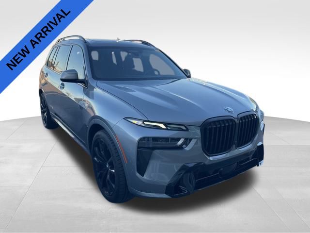 2023 BMW X7 xDrive40i 3