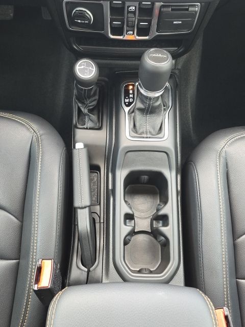 2025 Jeep Gladiator High Tide:168891A