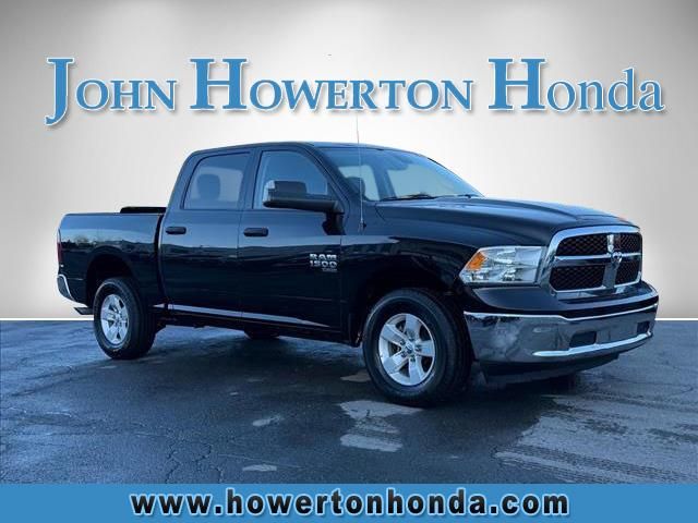 2023 RAM 1500 Classic SLT Crew Cab 4WD