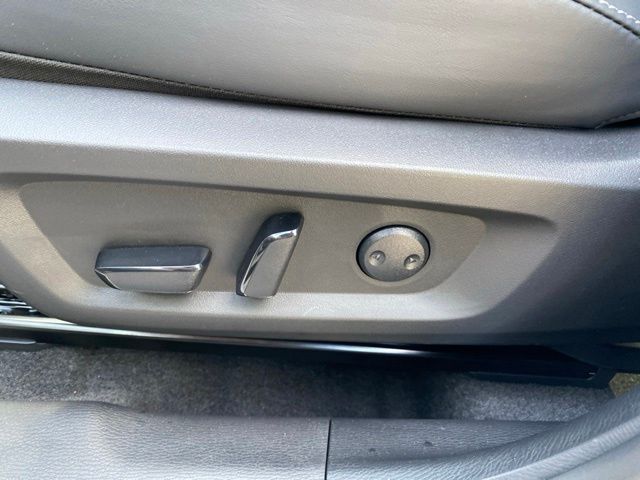 MitsubishiOutlander36