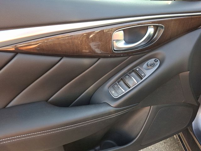 2018 Infiniti Q50 3.0t LUXE photo