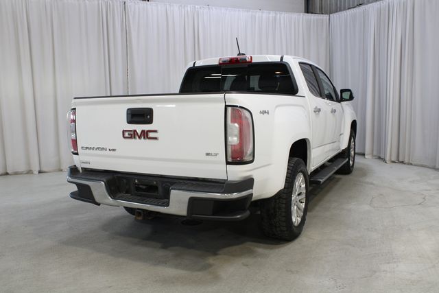 Used 2018 White GMC SLT image 25