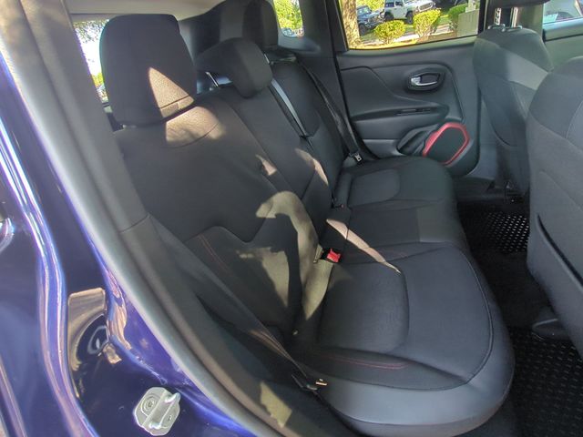 Used 2017 Blue Jeep Trailhawk image 32