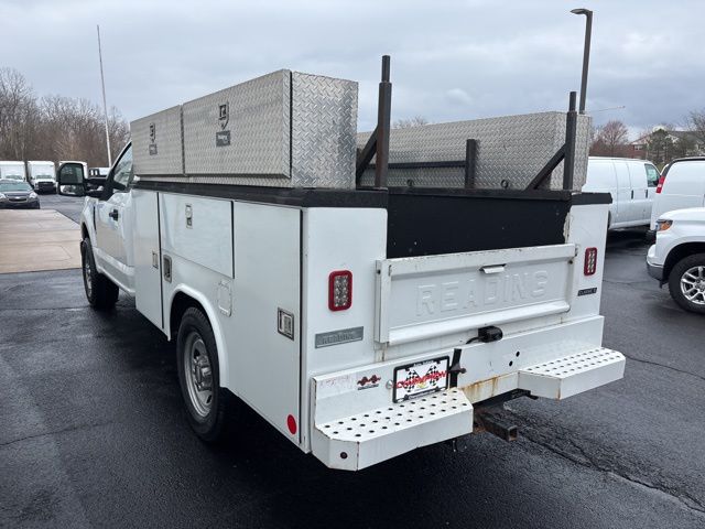 2019 Ford F-350SD XL photo