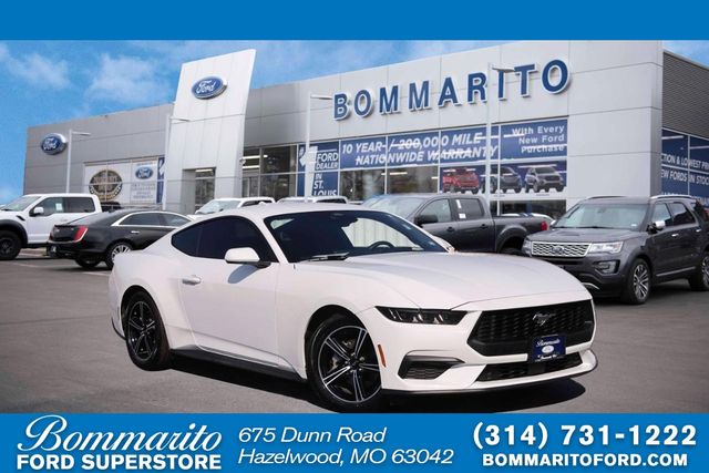Oxford White 2025 Ford Mustang Coupe Rear-Wheel Drive Automatic