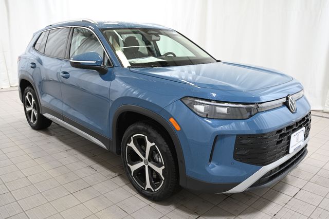 New 2026 Blue Volkswagen 2.0T SE image 14