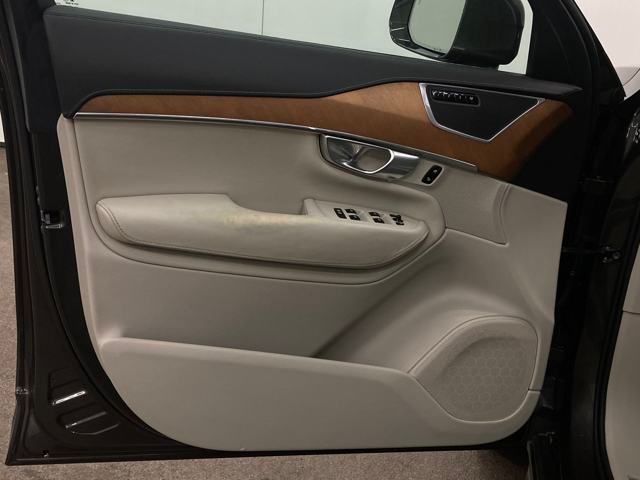 2018 Volvo XC90 T6 Inscription
