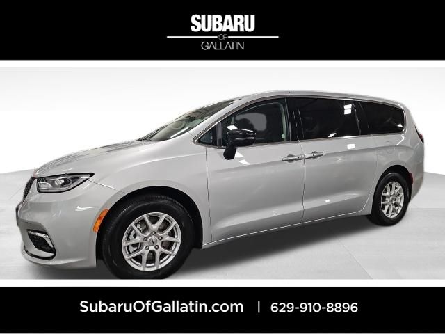 2024 Chrysler Pacifica Touring L FWD