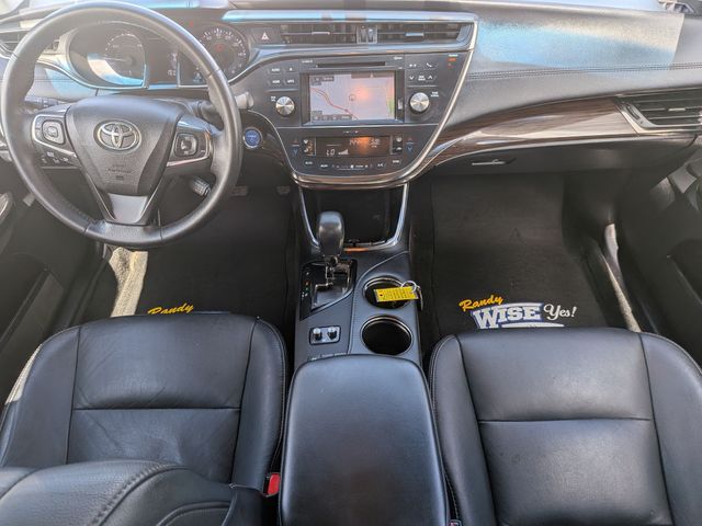 2015 Toyota Avalon Hybrid - Image 29