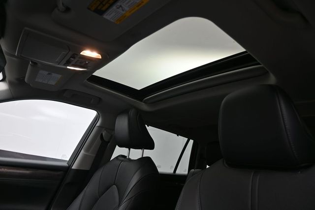 Used 2023 Toyota Highlander SUV