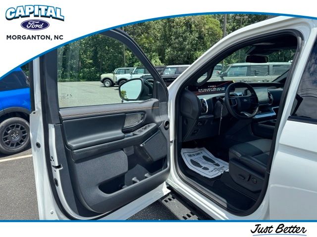 New 2027 White Ford Tremor image 14