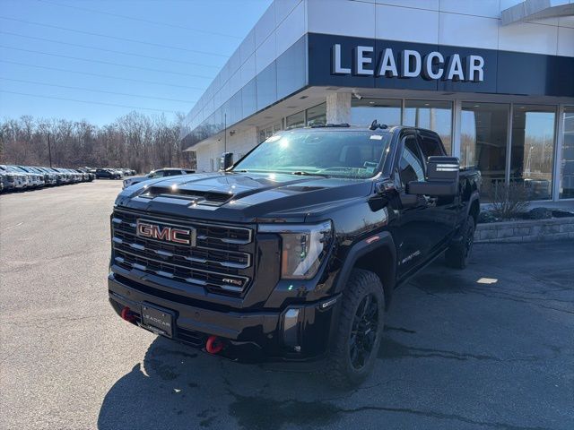 2024 GMC Sierra 2500HD AT4 Crew Cab 4WD