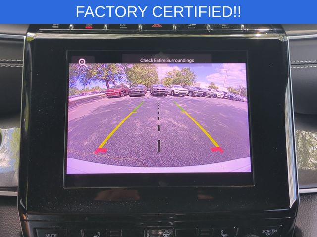 Used 2022 White Jeep Altitude image 25