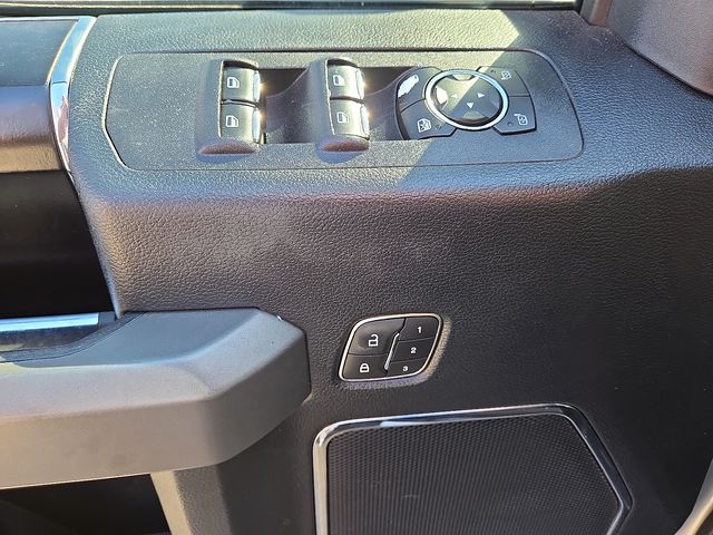 Used Car 2020 Ford F-150  Platinum For Sale Under $35,000 In Plainview, Texas