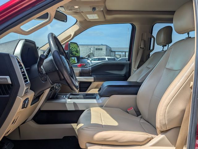 2017 Ford F-250SD Lariat - 11