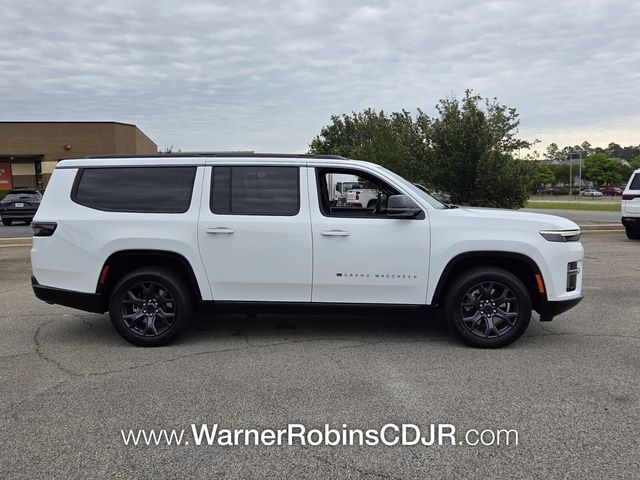 New 2026 White Jeep Limited Altitude image 15