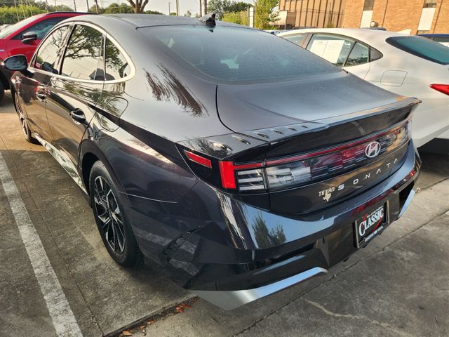 2024 Hyundai Sonata SEL Blue at Wharton Chevrolet GMC