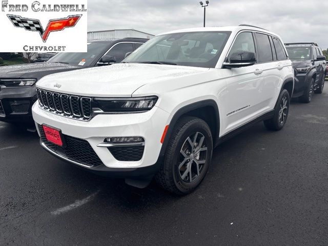 JeepGrand Cherokee2