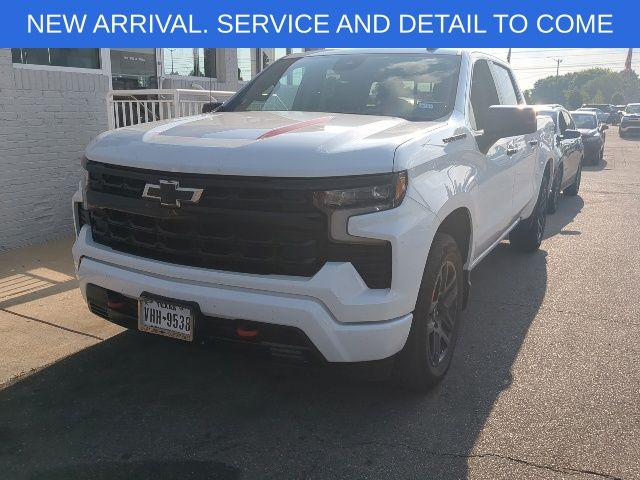 Summit White 2024 Chevrolet Silverado 1500 Pickup Truck 4X2 Automatic