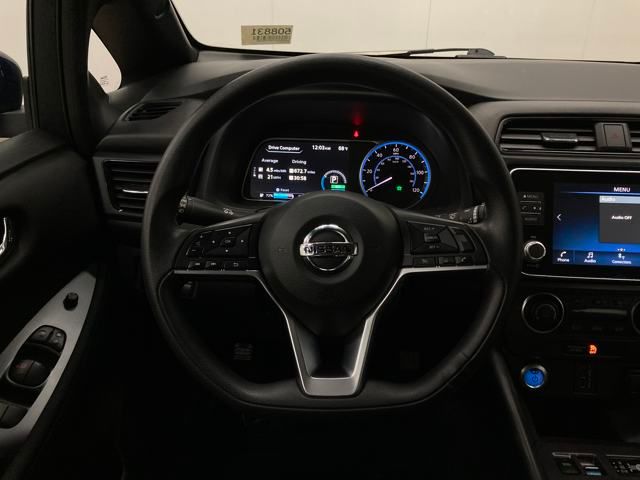 2022 Nissan LEAF S