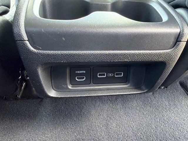 Used 2022 Honda Odyssey Van