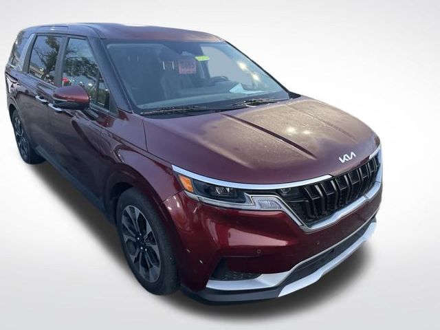 Flare Red 2024 Kia Carnival Minivan Front-Wheel Drive 8-Speed Automatic