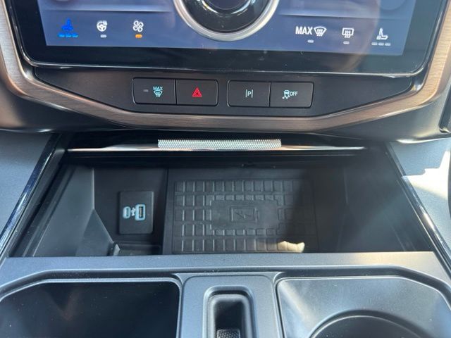 Used 2022 Blue Ford Lariat image 35