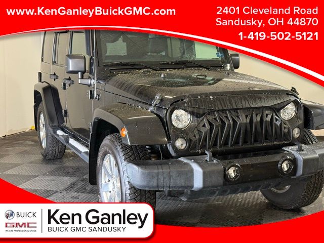 2017 Jeep Wrangler Unlimited Sahara photo