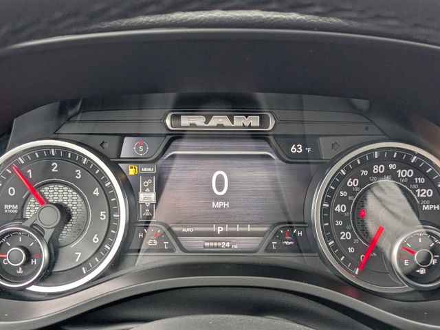 2026 Ram 1500 Big Horn Crew Cab 4x4 5'7" Box